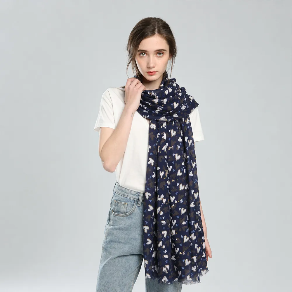 Fashion Heart-Shaped Printed Scarf