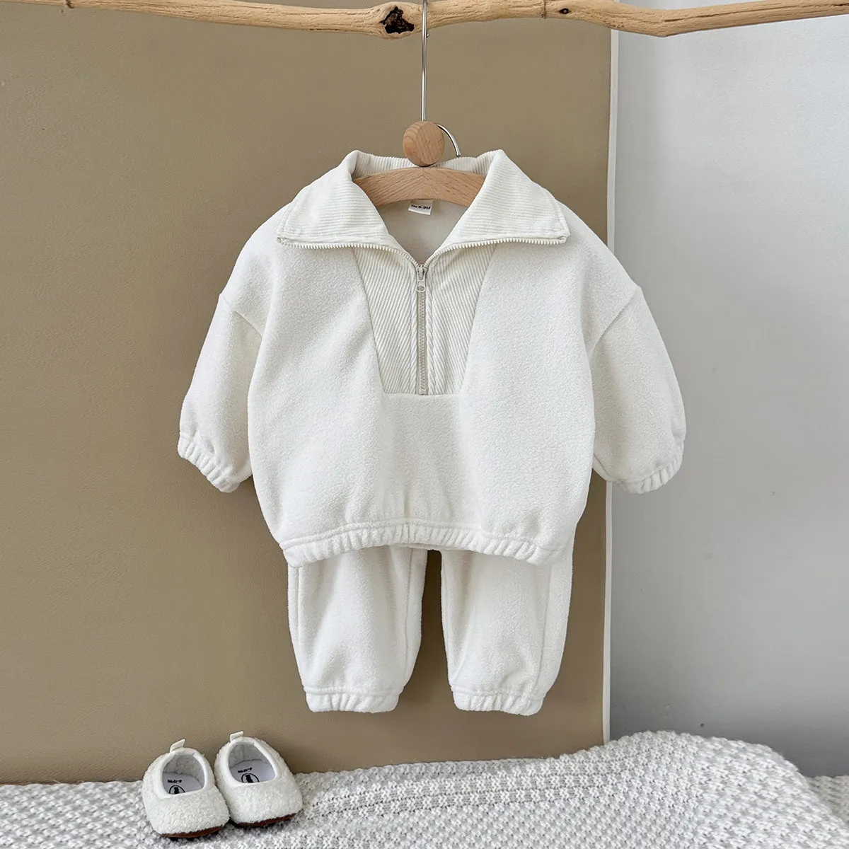Kids Baby Boys And Girls Fashion Winter Solid Color Fleece-Lined Warm Half-Zipper Top Pants Two-Piece Set