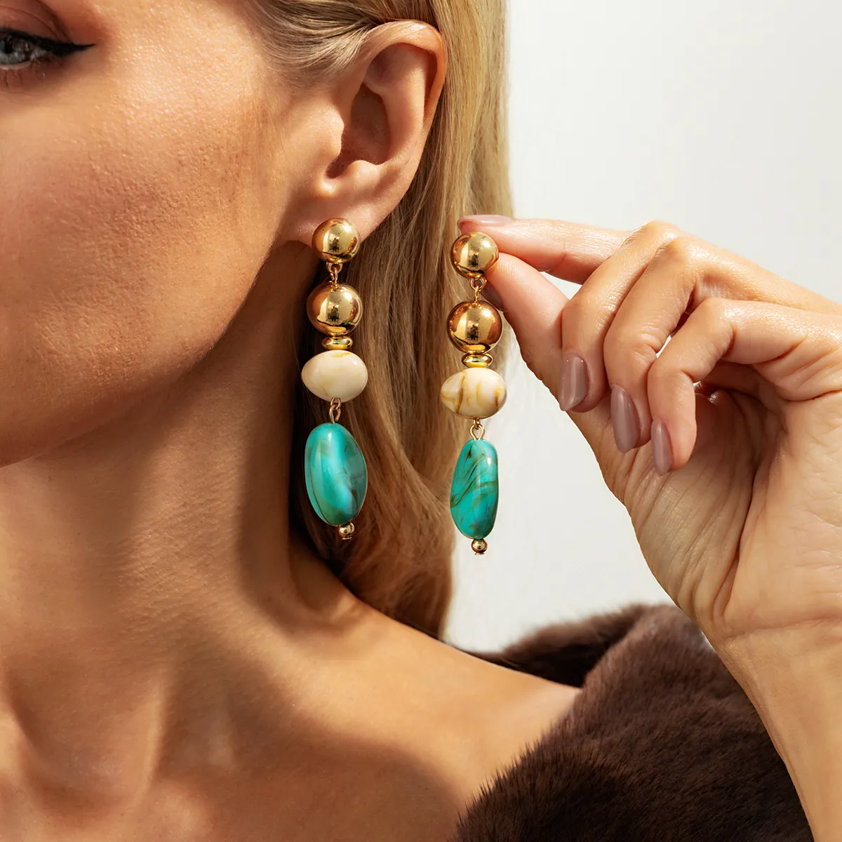 Personalized Retro Amber Halo Resin Earrings