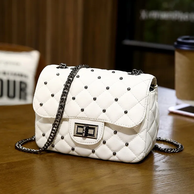 Women Fashion Simple Solid Color Rhombic Chain Shoulder Bag