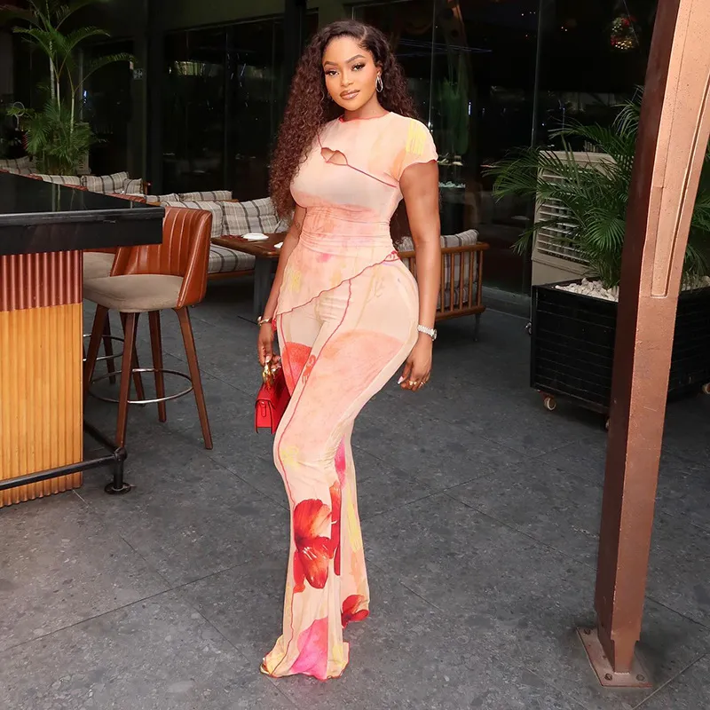 Women Sexy Print Asymmetrical Short-Sleeved Top And Pants Two-Piece Set