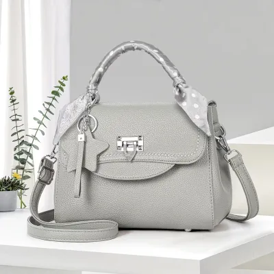 Women Fashion Casual Solid Color Small Square Handbag