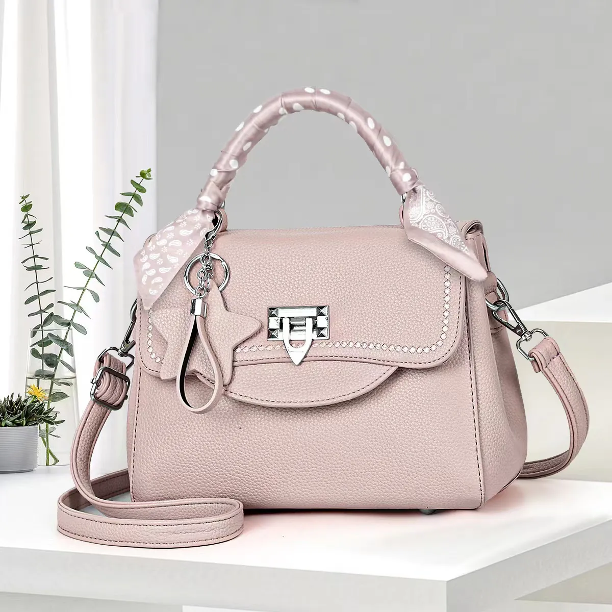 Women Fashion Casual Solid Color Small Square Handbag