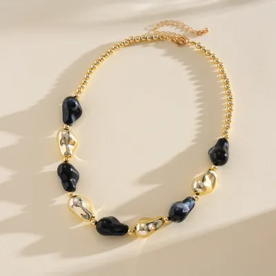 Women Fashion Acrylic Irregular Beaded Necklace