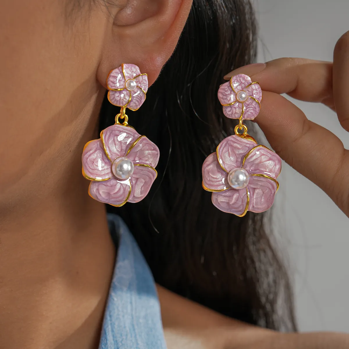 Women Fashion Oil Pearl Floral Silver Pin Earrings