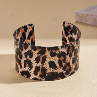 Women Fashion Retro Acrylic Simi-Dye Leopard Printed Geometric Open Bracelet