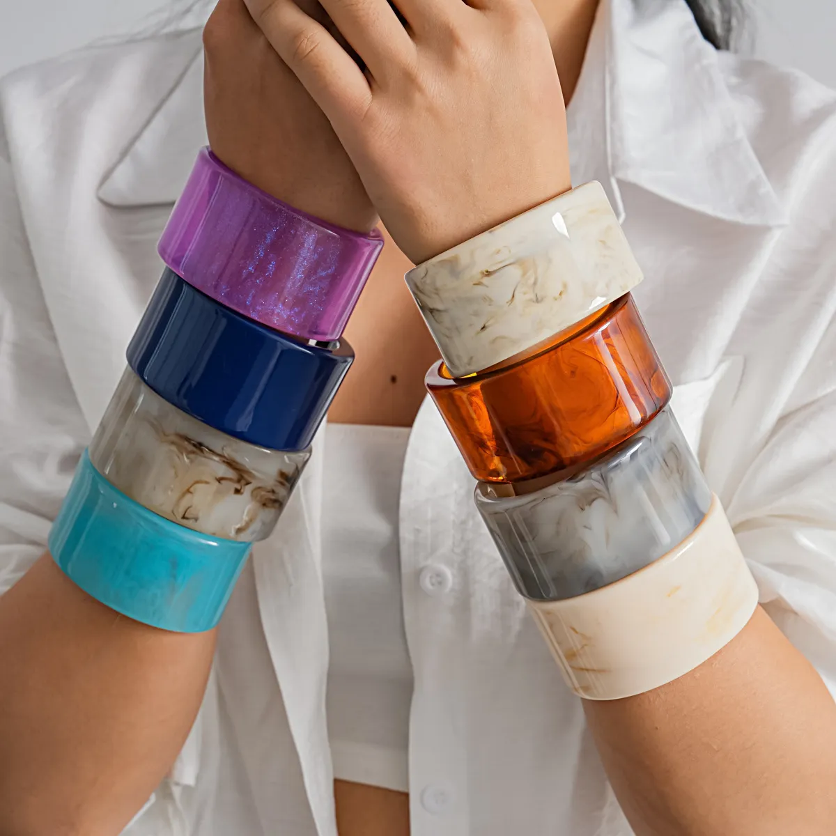 Women Fashion Simple Resin Simi Dyed Wide Face Opening Bracelet