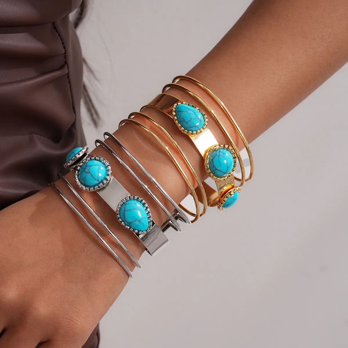 Women Fashion Exaggerated Ethnic Style Acrylic Round Multi-Layer Open Bracelet