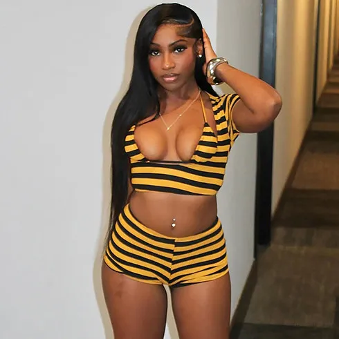 Women Fashion Sexy Summer Stripes Halter-Neck Bra Short-Sleeve Crop Top Tight Shorts Three-Piece Set