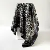 D9446-Black White