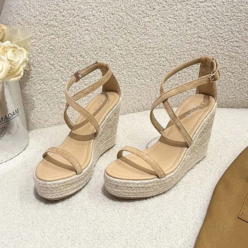 Women Fashion Casual Vacation Solid Color Cross Round-Toe Woven Wedge Sandals