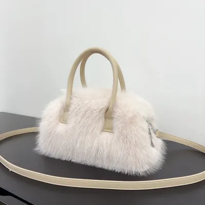 Autumn And Winter Fashion Plush Handbag