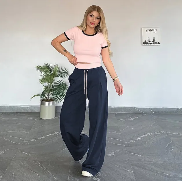 Women Fashion Casual Contrast Color Round Neck Short Sleeve T-Shirt Solid Color Wide Leg Pants Two-Piece Set