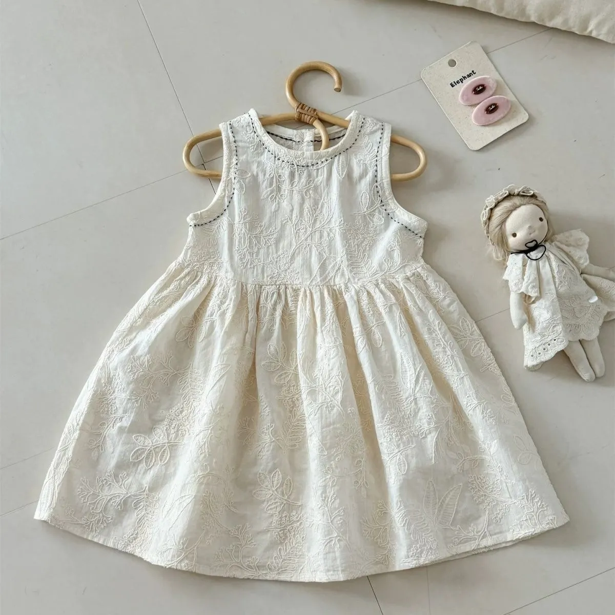 Kids Girls' Fashion Casual Embroidered Sleeveless Dress