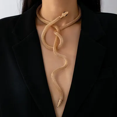 Women Fashion Retro Snake Necklace