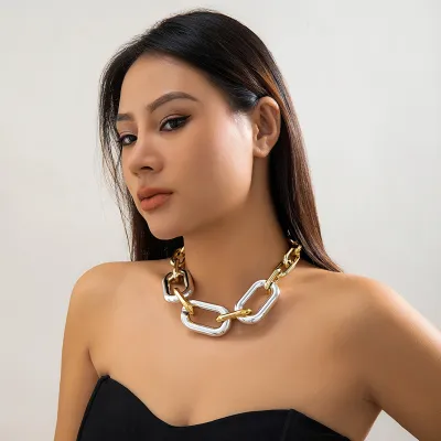 Women'S Fashion Exaggerated Wide Thick Chain Geometric Necklace
