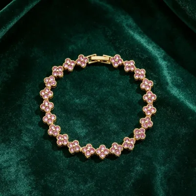 Women Fashion Simple Four-Leaf Clover Zircon Bracelet