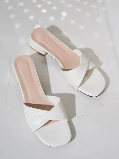 Women Fashion Solid Color Square-Toe Thick Heeled Slippers