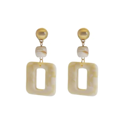 Women Afshion Retro Resin Acrylic Quadrilateral Drop Earrings