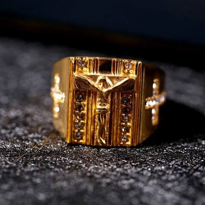 Men'S Fashion Creative Retro Punk Character Plated 18k Gold Diamond Titanium Steel Ring
