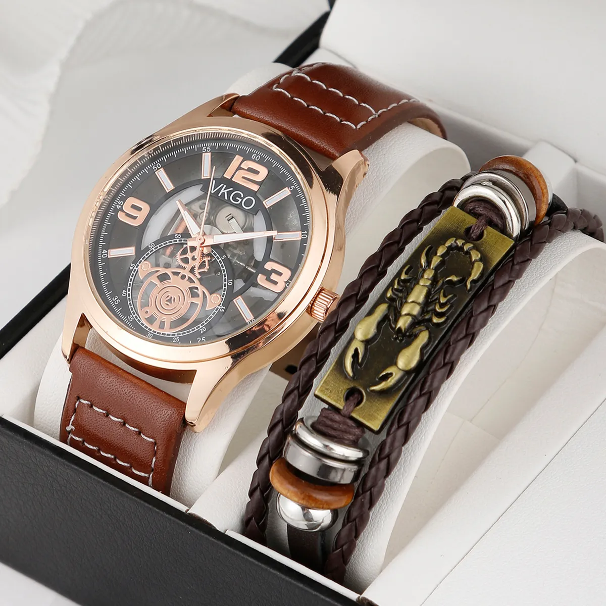 Men Fashion Scorpion Bracelet Hollow Quartz Watch Set