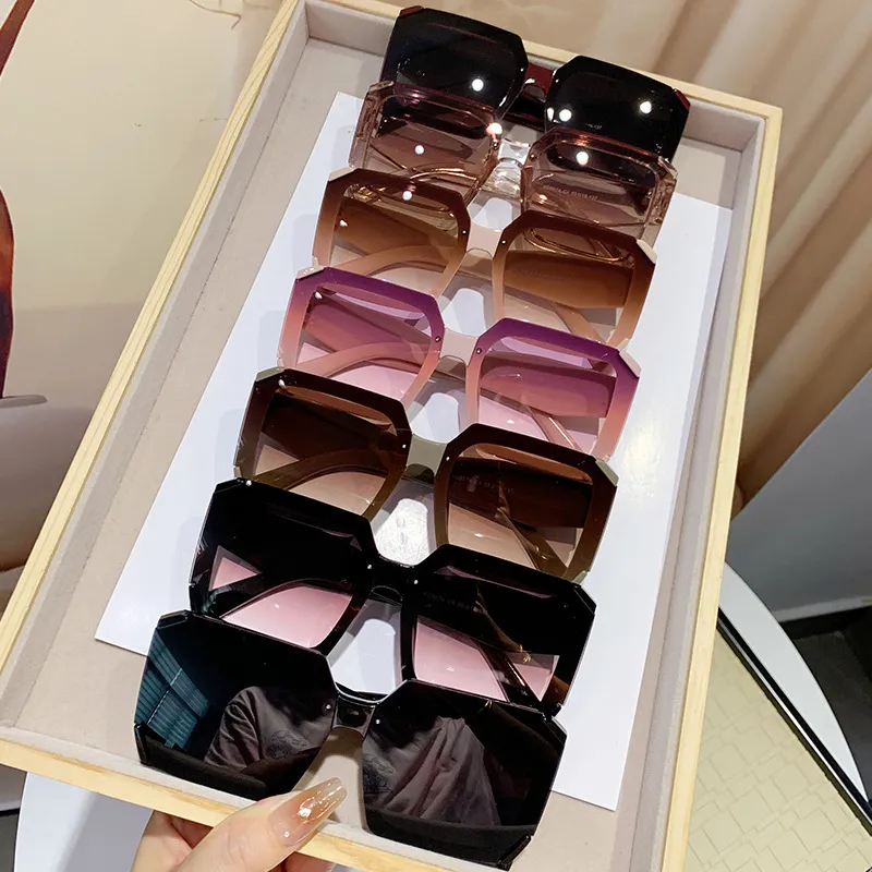 Women Fashion Square Large Frame Anti-Uv Sunglasses