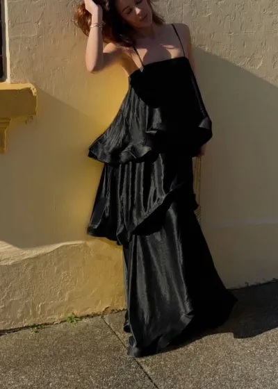 Women Fashion Sexy Spring And Summer Solid Color Satin Spaghetti Strap Multi-Layer Loose Party Dress