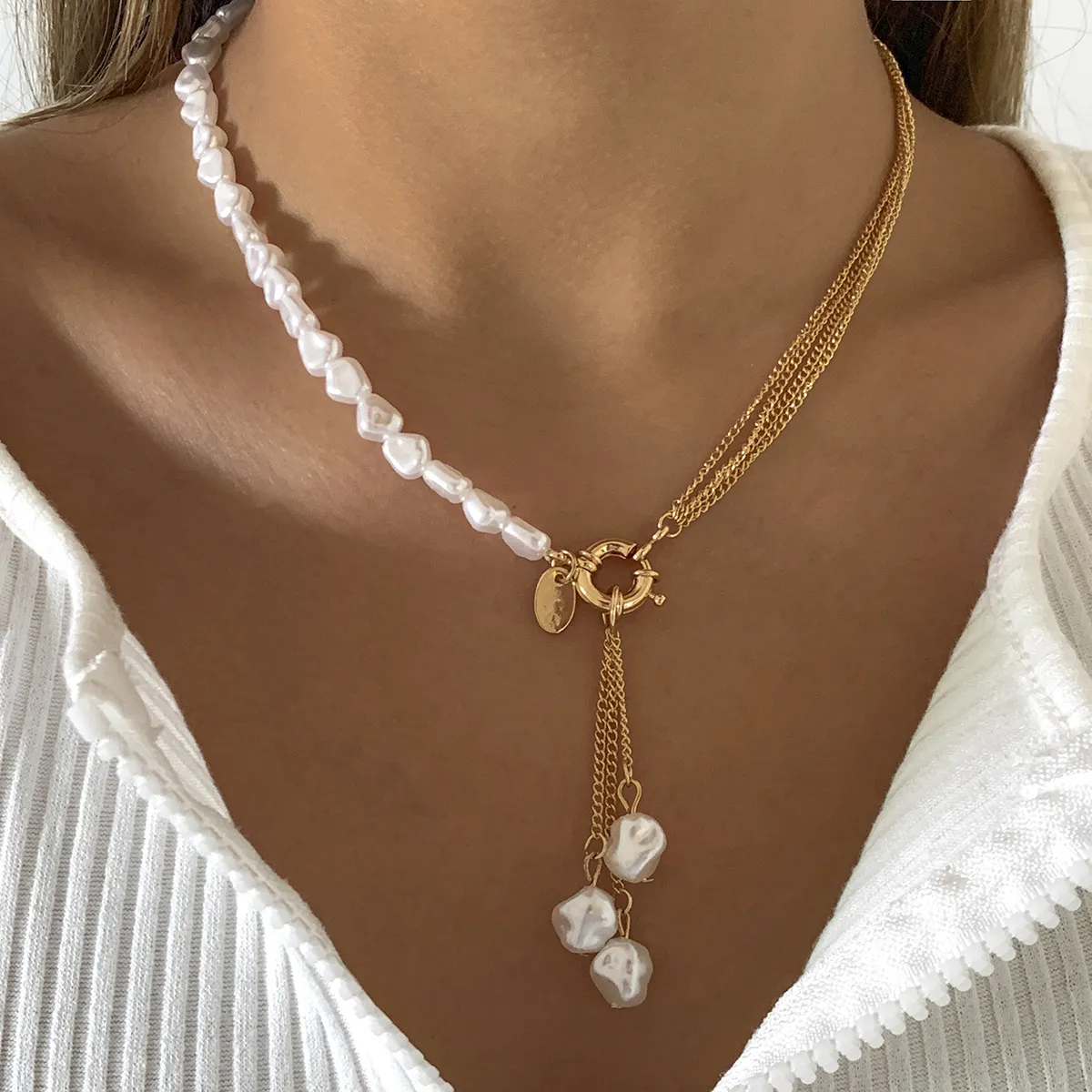 Women Fashion Asymmetric Shaped Imitation Pearl Tassel Necklace