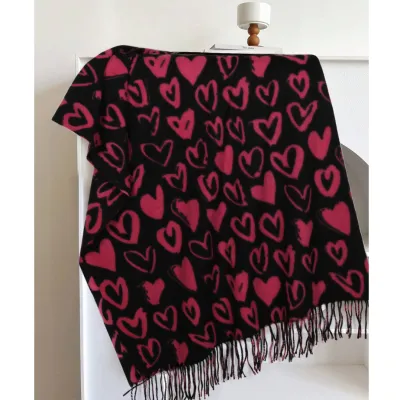 Autumn And Winter Fashion Heart-Shaped Cashmere Scarf