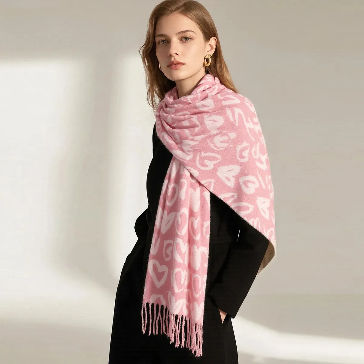 Autumn And Winter Fashion Heart-Shaped Cashmere Scarf