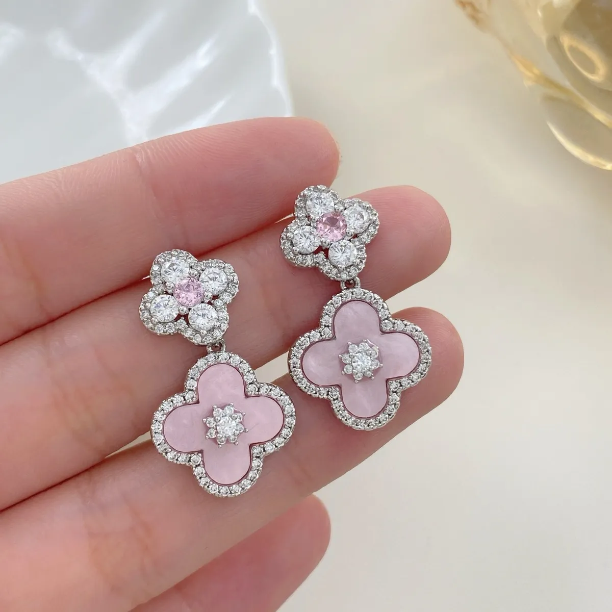 Fashion Pink Four-Leaf Clover Rhinestone Earrings