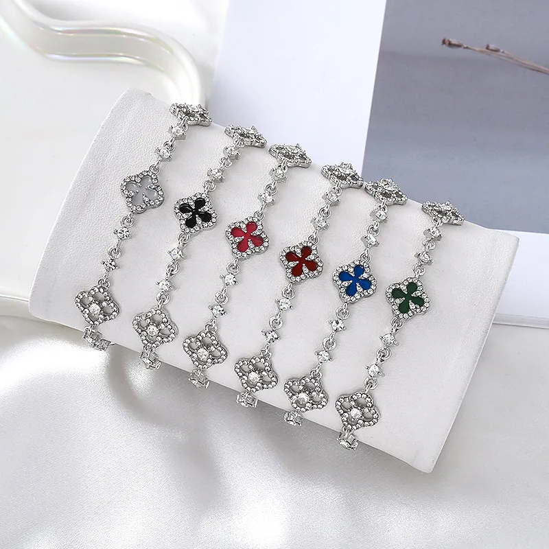 Fashion Rhinestone Four-Leaf Clover Bracelet