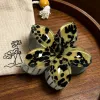 8Cm-UV Khaki Leopard Egg Flower