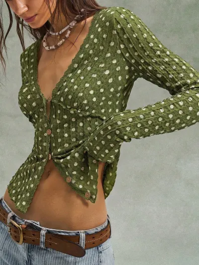 Women Fashion Pollae Long Sleeve V-Neck Wooden Ear Lace Shirt
