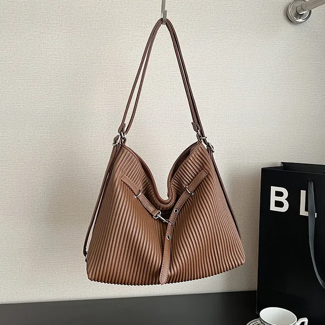 Women Fashion Casual Solid Color Leather Stripe Large Capacity Tote Bag