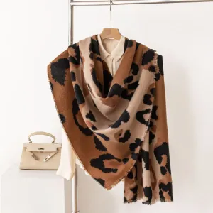 Women Fashion Casual Cashmere Leopard Printed Scarf