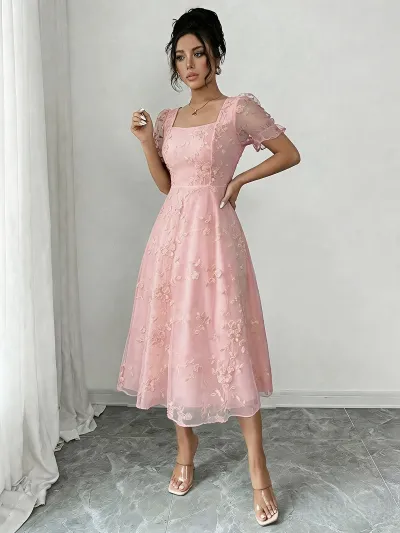 Women Fashion Elegant Solid Color Embroidered Mesh Square Collar Bubble Sleeve Tight Waist A-Line Dress