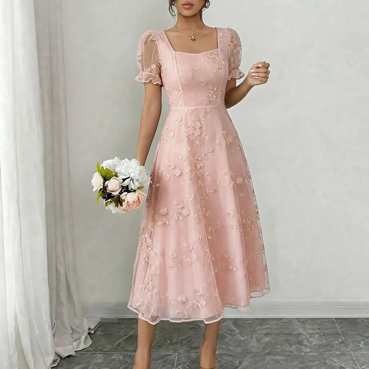Women Fashion Elegant Solid Color Embroidered Mesh Square Collar Bubble Sleeve Tight Waist A-Line Dress