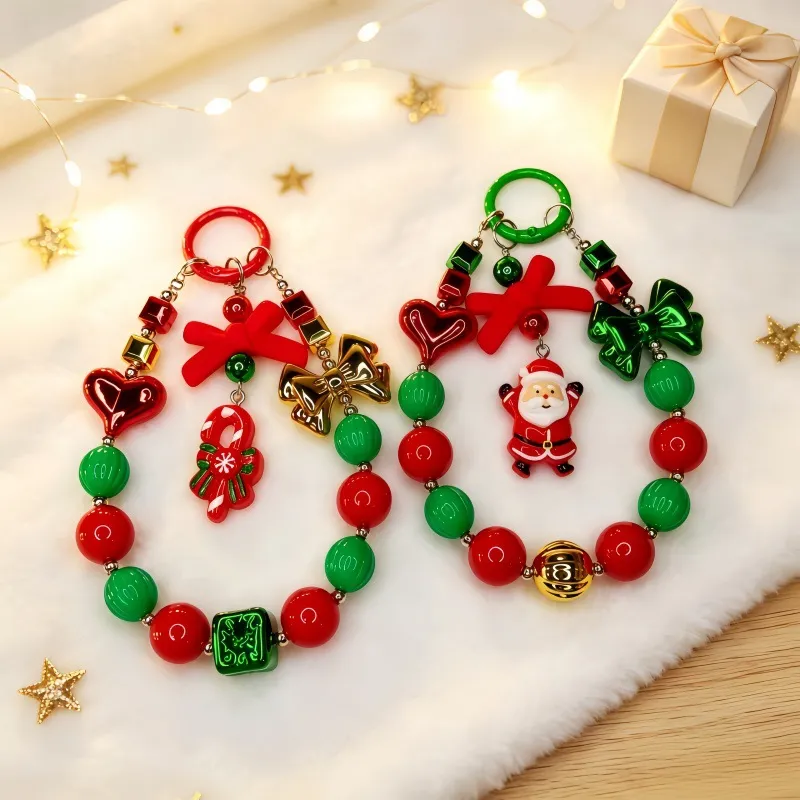 Christmas Fashion Cartoon Santa Claus Beaded Keychain