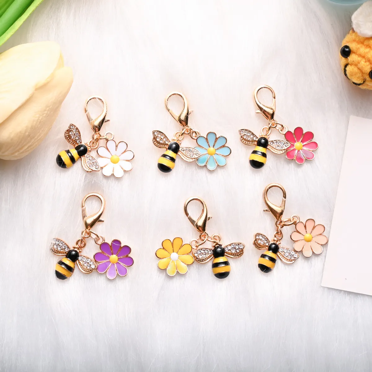 Women Fashion Cute Bee Floral Bag Pendant Keychain