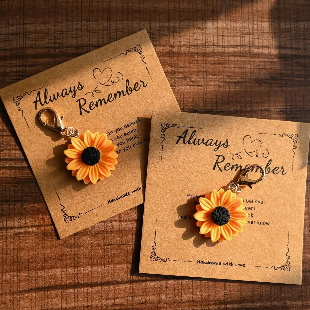 Women Fashion Daisy Sunflower Pendant Bag Keychain
