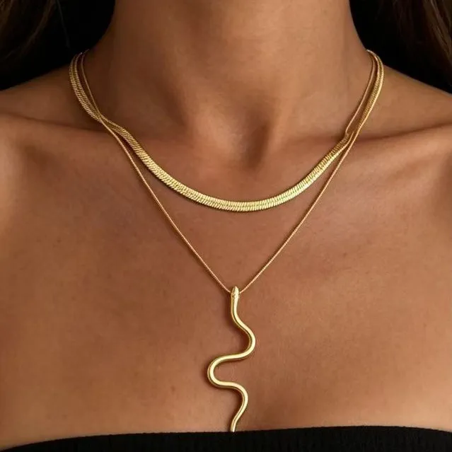 Women Fashion Retro Double Layer Metal Snake Pendant Necklace