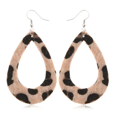 Women Fashion Retro Leopard Pu Leather Geometric Shape Earrings