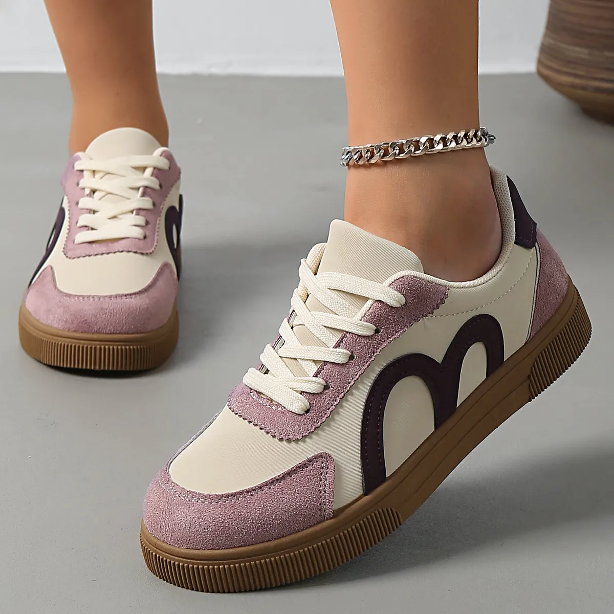 Women Fashion Casual Spring And Summer Thin Letter Flat Lace-Up Sneakers