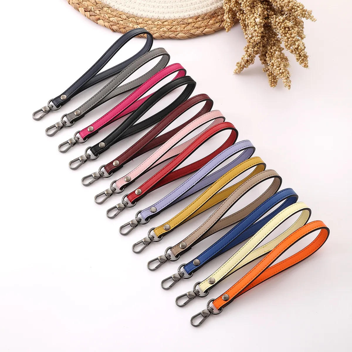 Women Fashion Simple Solid Color Handheld Belt Accessories Keychain