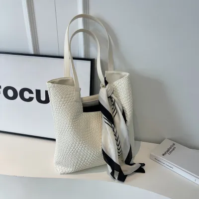 Women Fashion Casual Autumn And Winter Solid Color Large Capacity Tote Bag