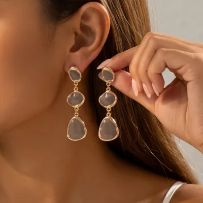 Women Fashion Retro Oil Dripping Craft Design Pendant Earrings