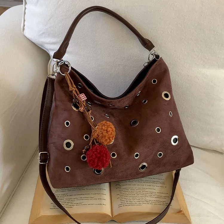 Women Fashion Casual Retro Hollow-Out Rivet Large Capacity Shoulder Bag