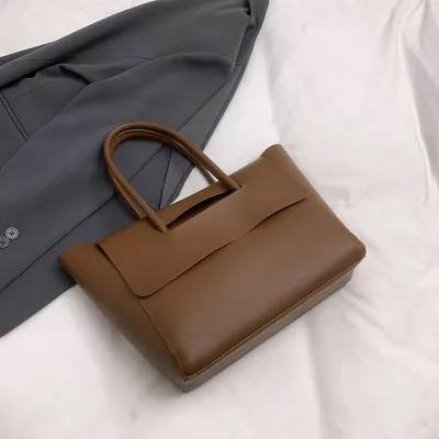 Women Fashion Casual Retro Solid Color Large Capacity Handbag