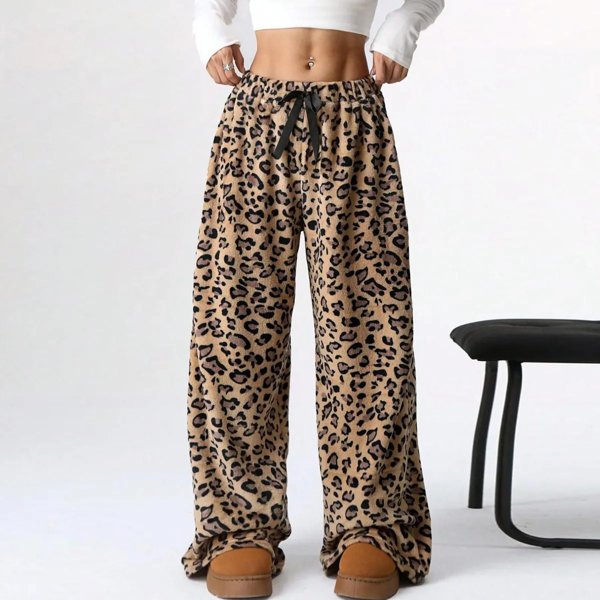 Autumn And Winter Women Casual Leopard Plush Wide-Leg Pants